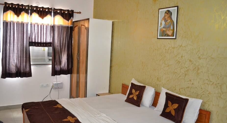 TG Rooms Subhash Nagar, Jaipur 5